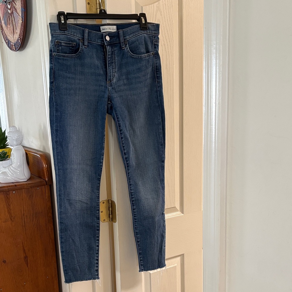 GAP Dark Blue Ankle Jeans